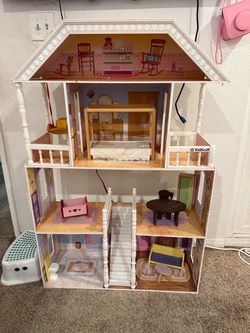 Doll House