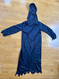 Grim Reaper Costume – Youth Age 8-10 (Like New)