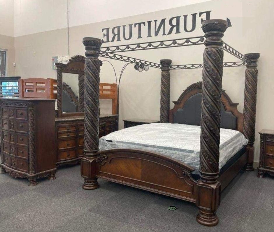 North Shore Dark Brown Canopy Bedroom Set