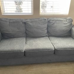 Queen Pull out Sofa Bed 