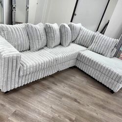 (NEW IN BOX)- Comfy Grey Sectional With Pillows Finance Available $54 down pmt only!!