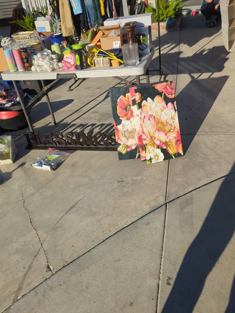 Yard Sale At Fullerton  Today Saturday 