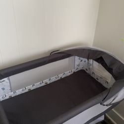 Baby Bedside Bassinet 