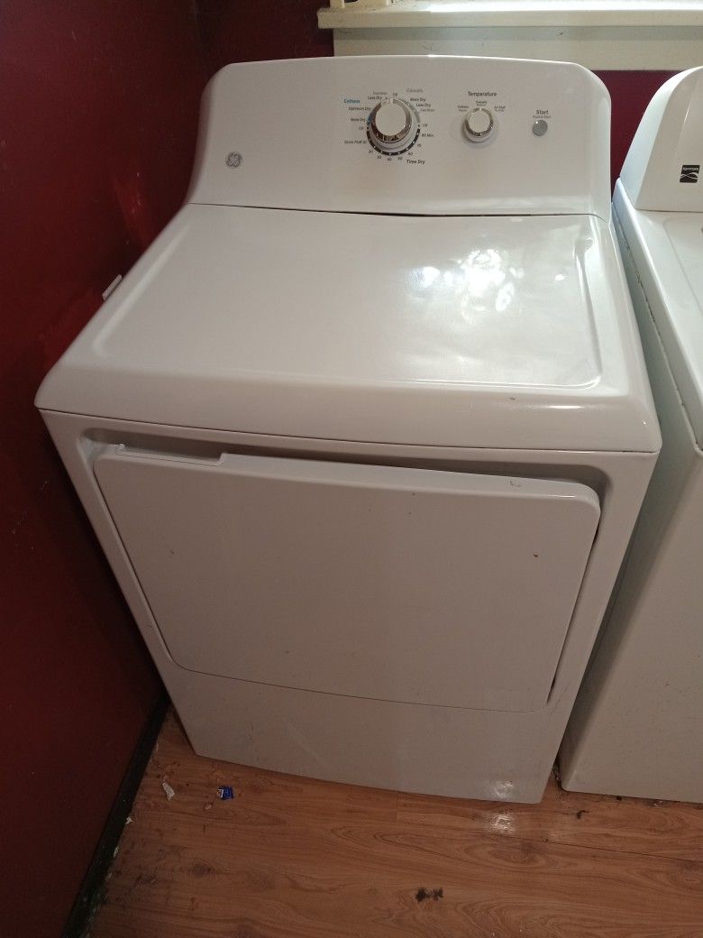 GE 7.2 Sq. Ft. Electric Dryer