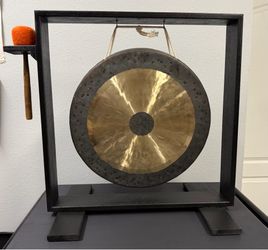 20” hanging gong with stand and mallet