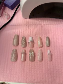 Press on nails (no glue included)