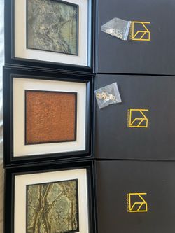 Decorative framed marble tiles