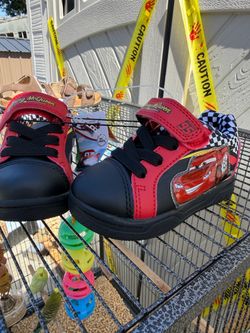 Disney Pixar Lightning McQueen Kids Sneakers