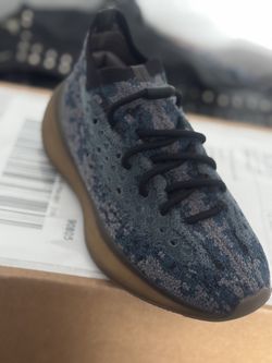 Yeezy Shoes