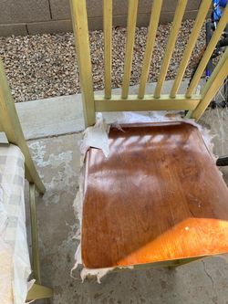 Wood Dining Chair with Spindle Back