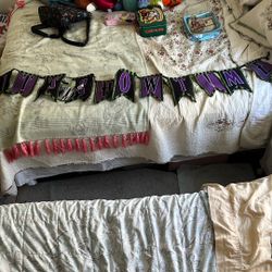 It’s Showtime Banner