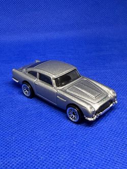 Hot Wheels Aston Martin 1963 DBS