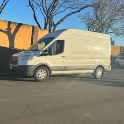 2017 Ford Transit Cargo