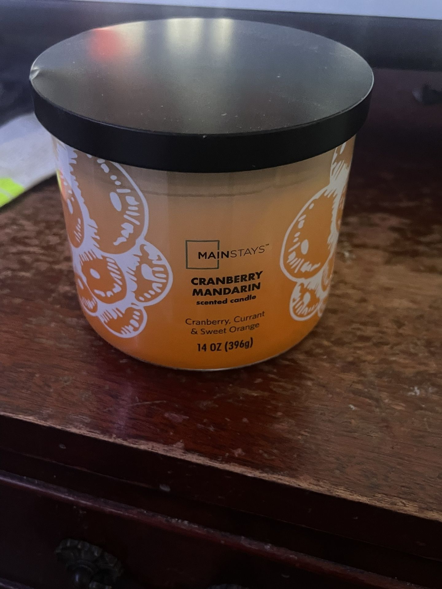Cranberry mandarin candle