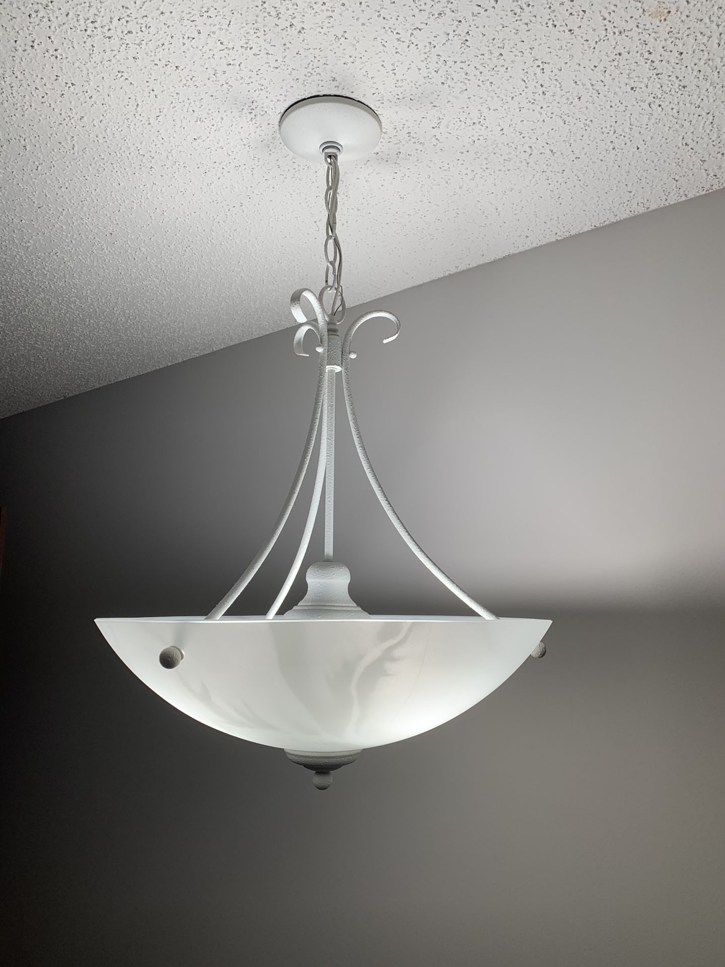 Light fixture