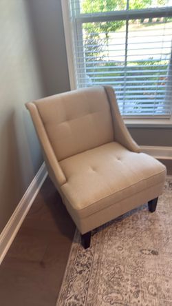 Accent Chairs
