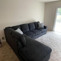 I’m Jon Green, Wayne’s Home Sales Representative🌟L Shaped Modular Sectional Couch W Chaise Color Options 