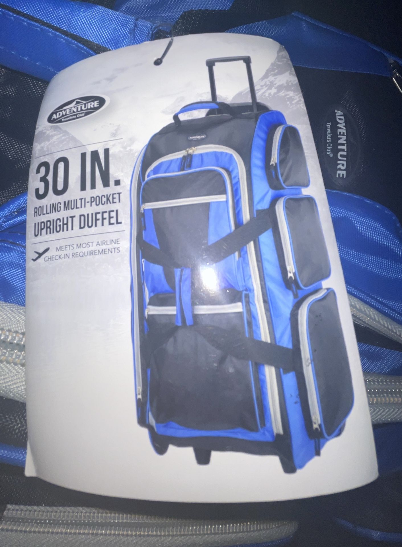 New!! 30” Rolling Duffle Bag. With Many Pockets 