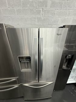 Whirlpool French Door Refrigerator “29 ( Refrigeradores )
