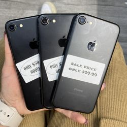 iPhone 7 32GB Unlocked 