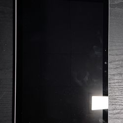 Microsoft Surface 7 Pro - Intel Core i5 - 8GB Ram 128GB SSD Win 11 W/Charger