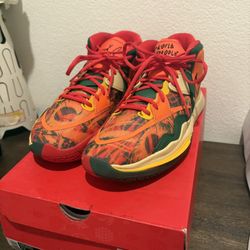 Nike Kyrie Infinity Safety Orange Size 12