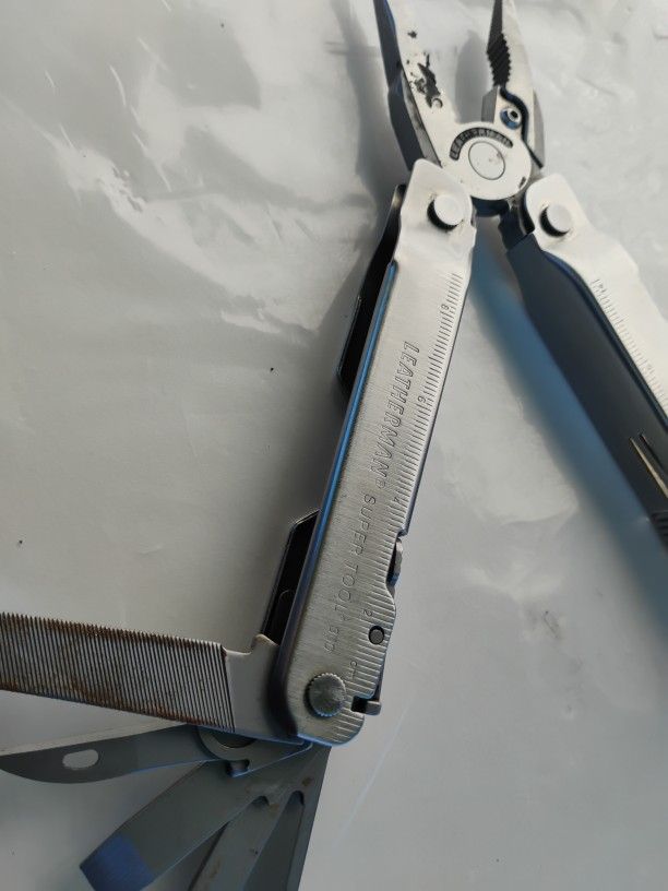 Leatherman Supertool 300