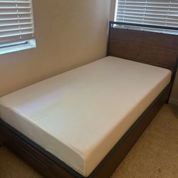Like New Twin Bed With Mattress