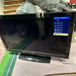 Sharp 52” LC52D82U Works Great -no Remote