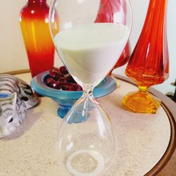 Clear with White Crystal Sand Hourglass