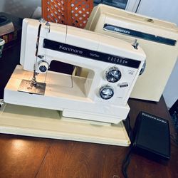 Kenmore Sears 158.1785 Sewing Machine with Pedal, Multi Stitches, includes Cover, Manual & Thread