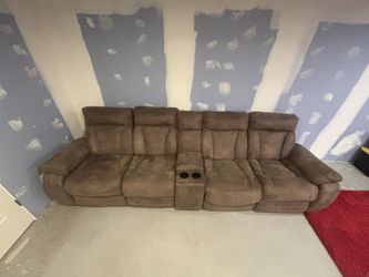 5 Piece Couch With recliners