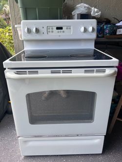 Stove with Oven