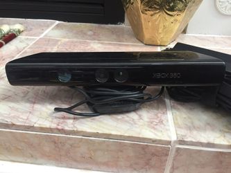 Xbox 360 Kinect&accessories plus 2 games $50 obo