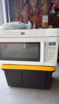 Maytag microwave