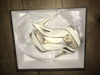 Bebe most comfortable heels 6