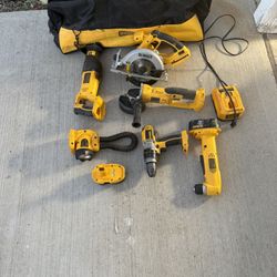 Dewalt Tool Set
