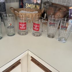 DRINKING GLASSES 