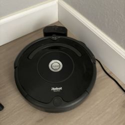 iRobot Roomba 671