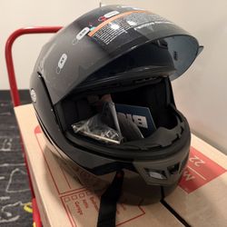 Bilt Motorcycle Helmet - large