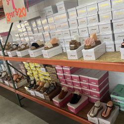 Beautiful Woman Shoes 3 Pairs For $20