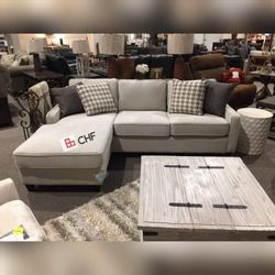 Livingroom sectional sofa 