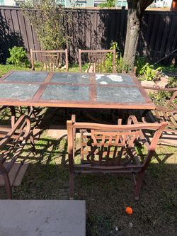 Aluminum patio furniture