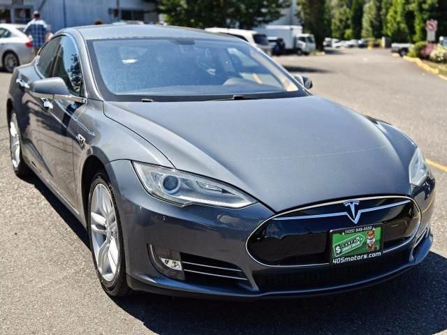 2013 Tesla Model S