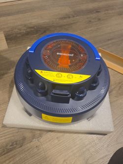 Pool vacuum cleaner