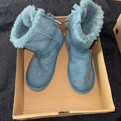 W Bailey Bow Ugg Boots
