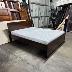 Queen Bed $280