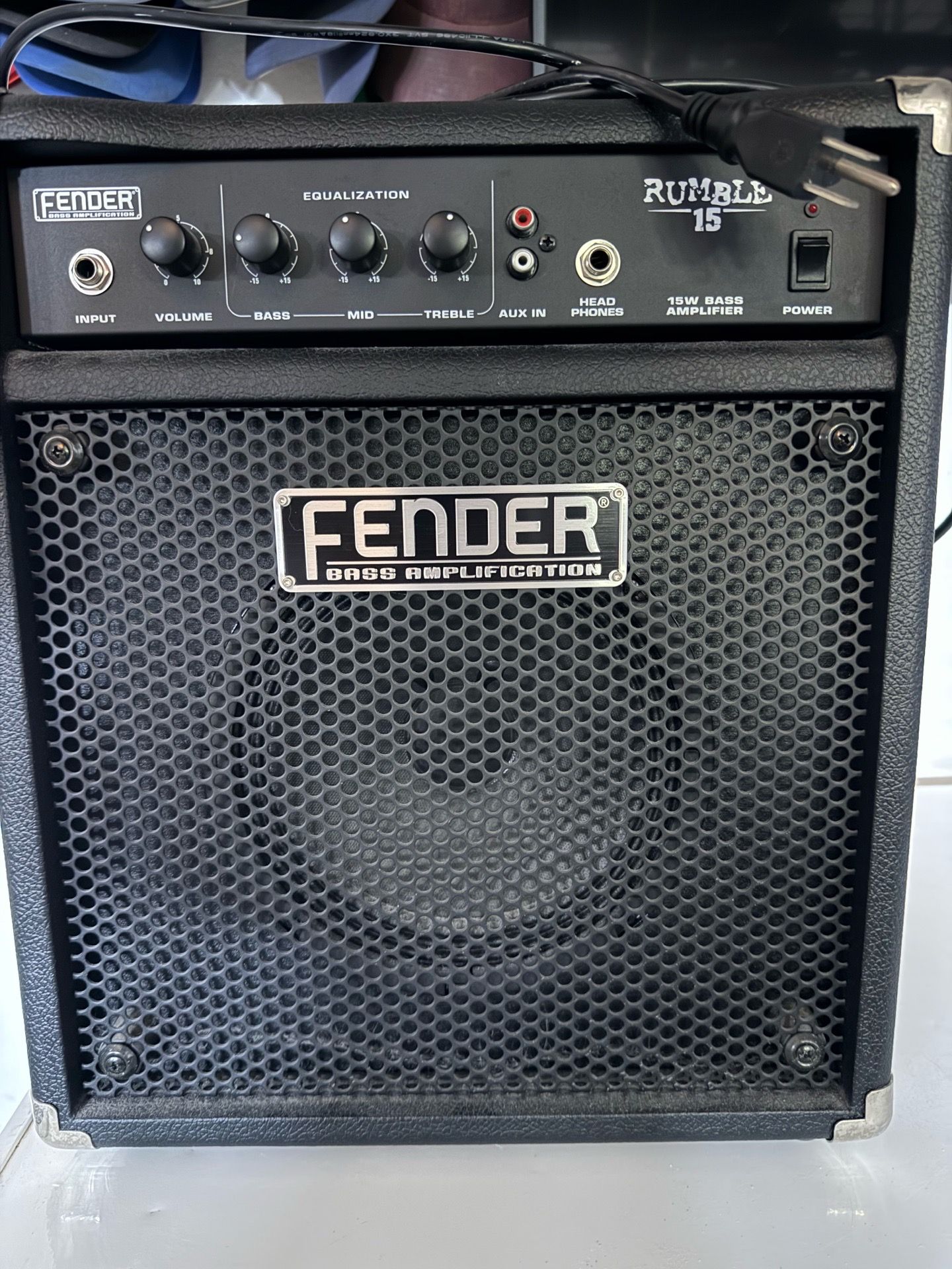 Bass guitar amp