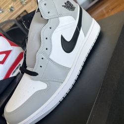 Air Jordan 1 Mid Size 13