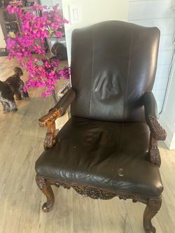 Wood frame leather upholstery Accent chair